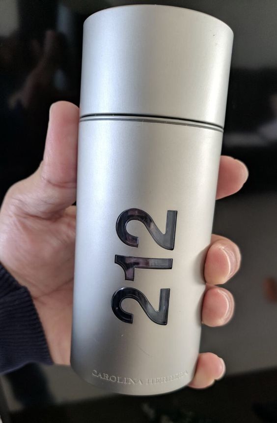 212 Men NYC EDT 100mL photo review