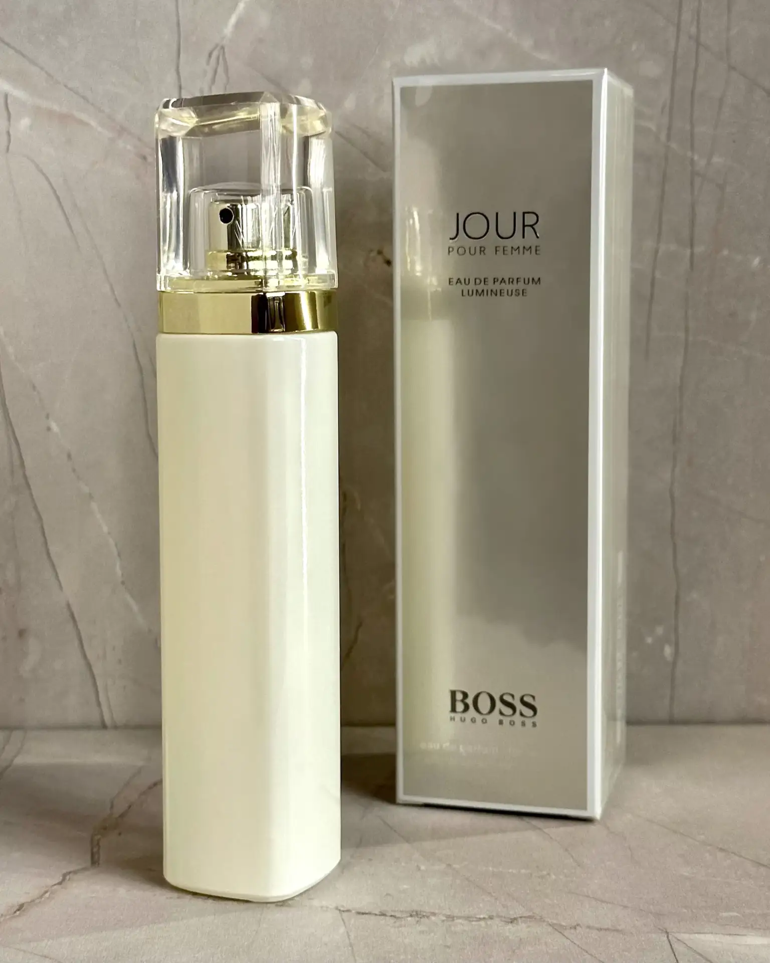 Boss Jour Pour Femme Lumineuse EDP 75mL photo review