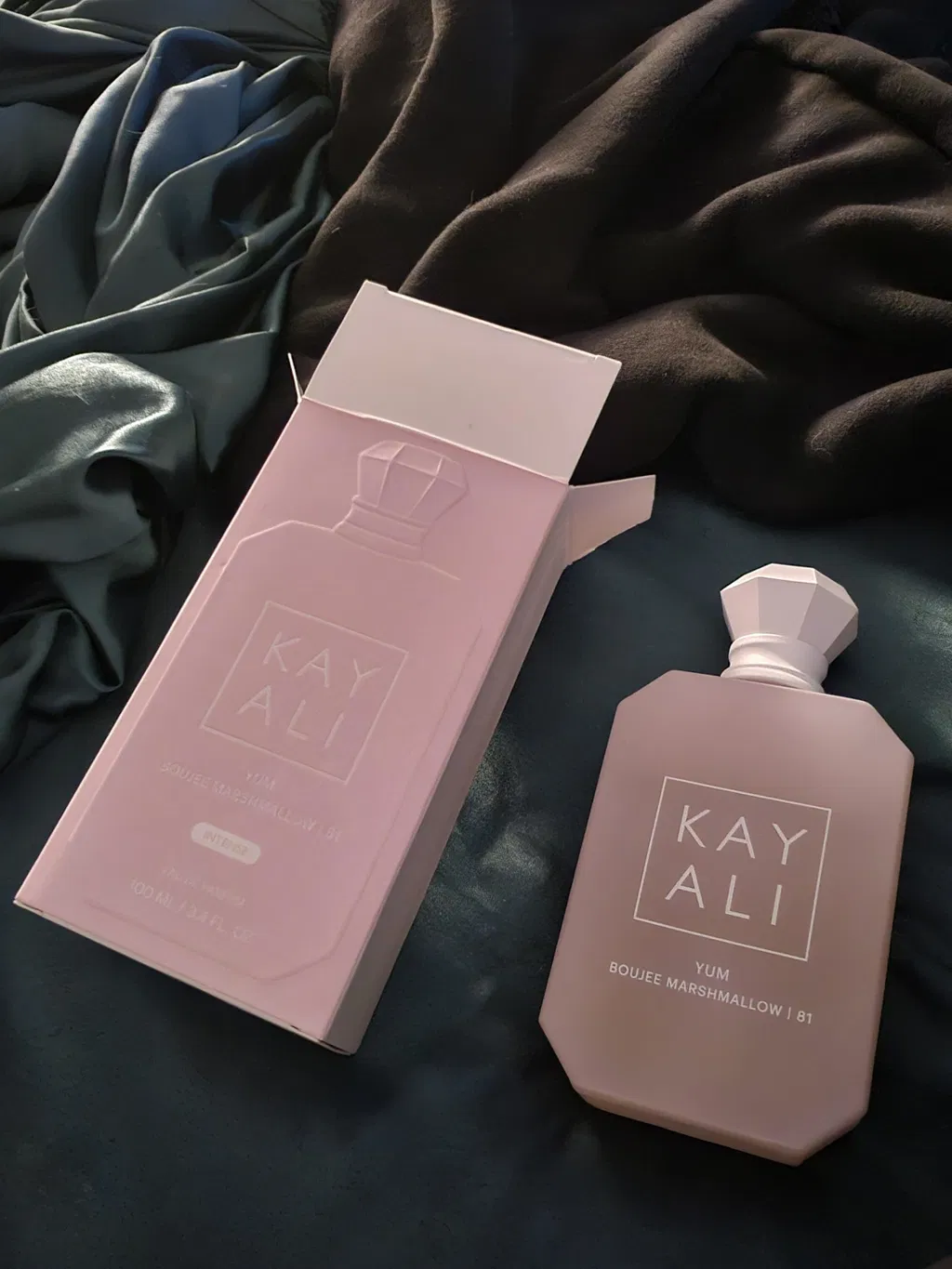 Kayali Yum Boujee Marshmallow 81 Intense EDP 100mL photo review