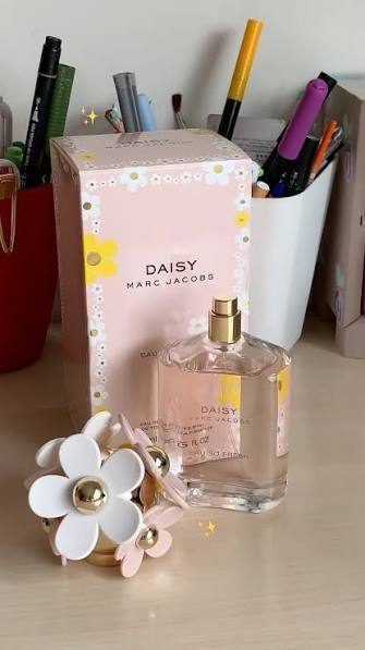 Marc Jacobs Daisy Eau So Fresh EDT 75mL photo review